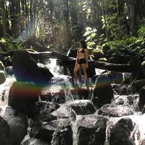 Meet your Posher, Marina